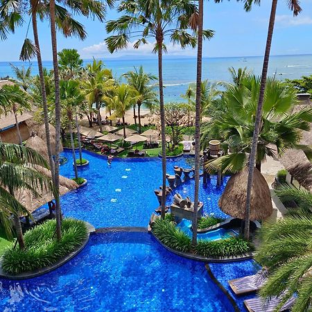 Holiday Inn Resort Bali Nusa Dua By Ihg Exterior photo The pool at the Hard Rock Hotel