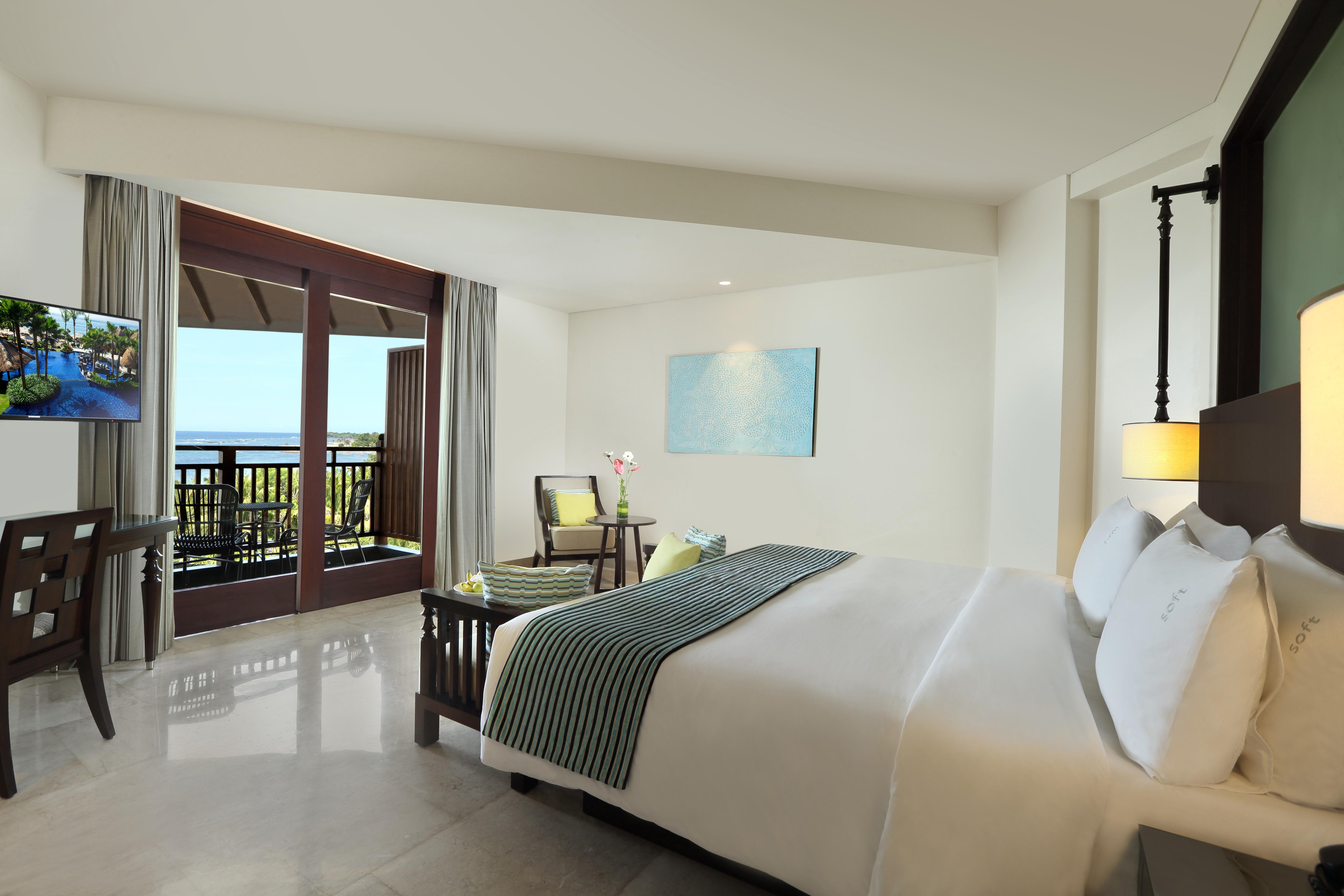 Holiday Inn Resort Bali Nusa Dua By Ihg Exterior photo Deluxe Ocean View