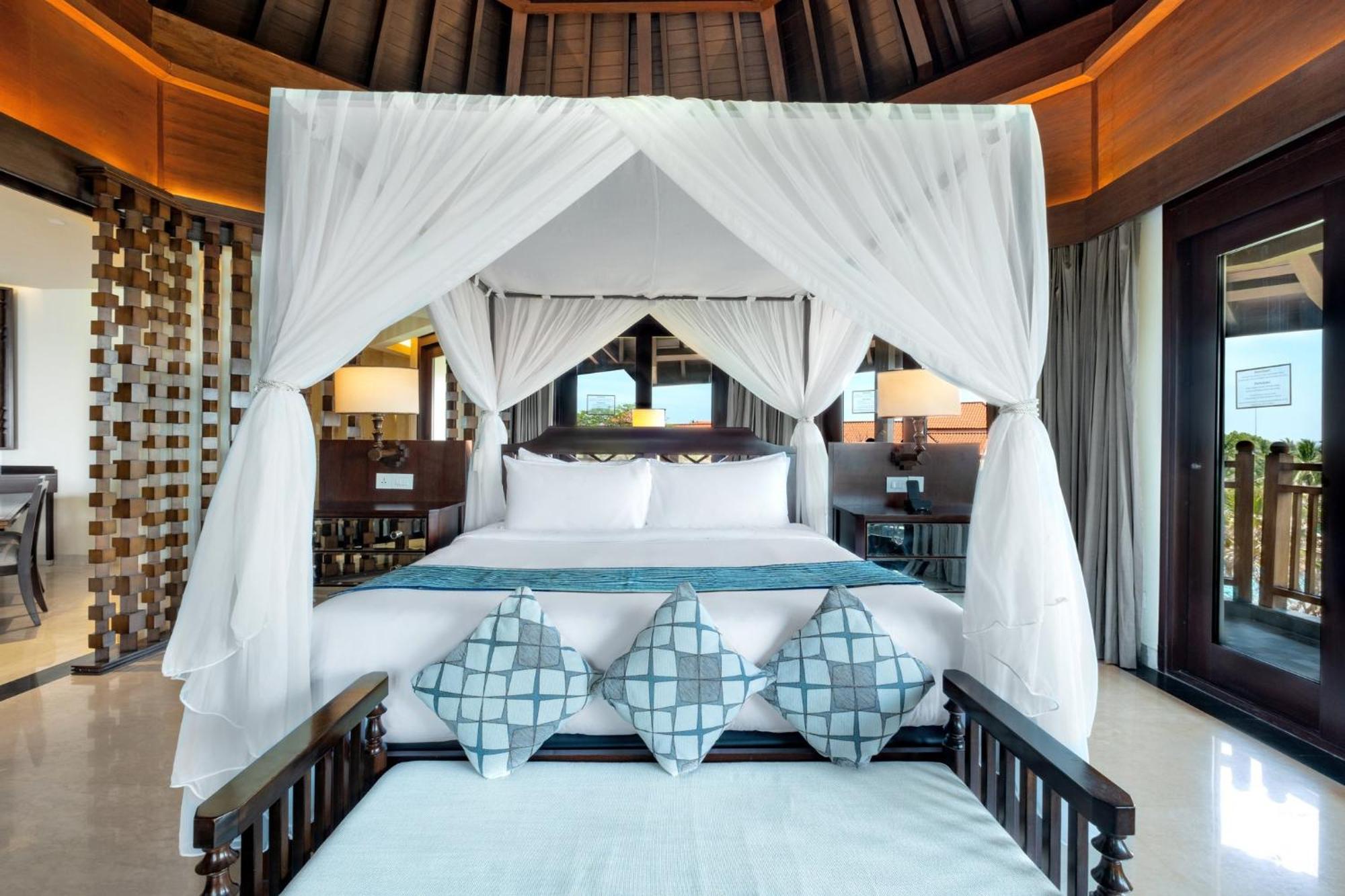Holiday Inn Resort Bali Nusa Dua By Ihg Exterior photo A bedroom at the resort